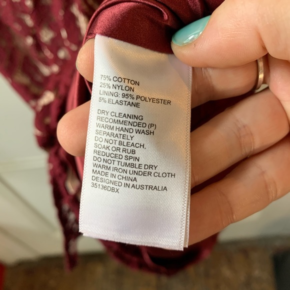 Bardot Burgundy Lace Curve Hugging Dress - Picture 8 of 9